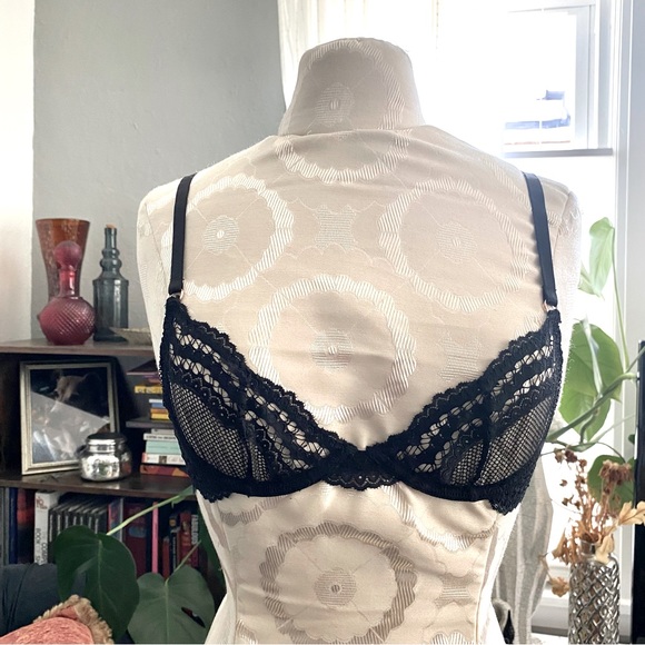 SXF Black Fishnet Mesh Lace Bra - Picture 1 of 8